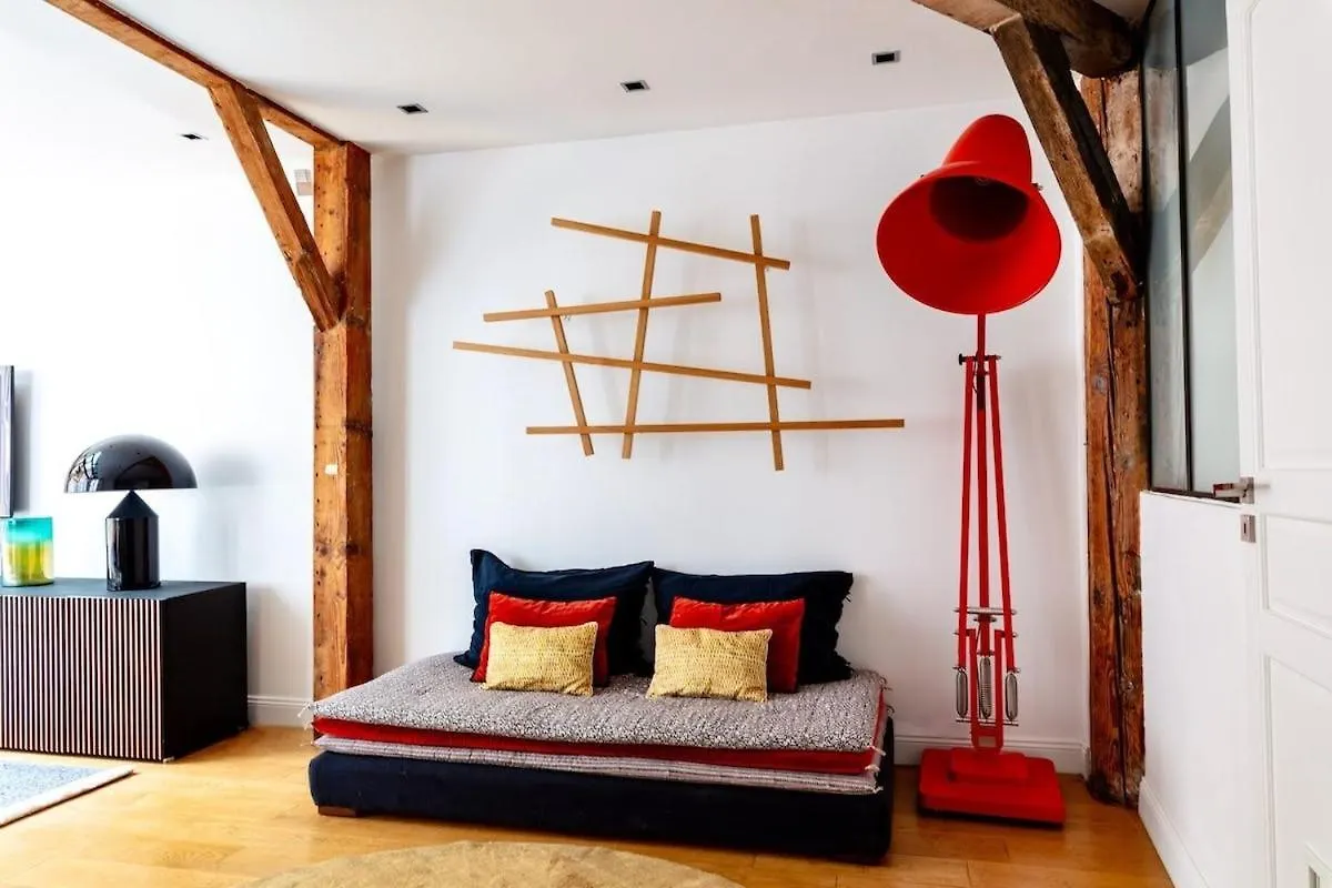 דירות Paris 8 - Opera - Rue Constantinople - Duplex 8 Pieces צרפת