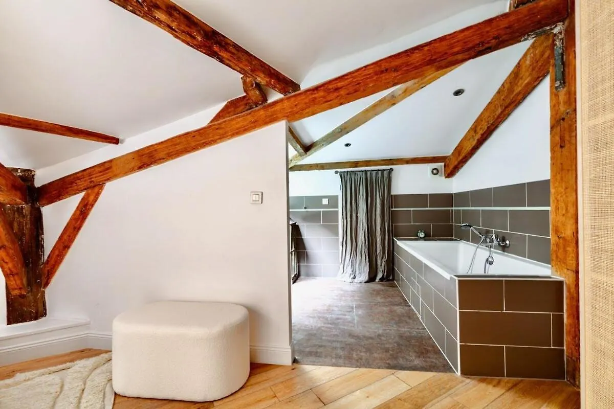 דירות Paris 8 - Opera - Rue Constantinople - Duplex 8 Pieces צרפת