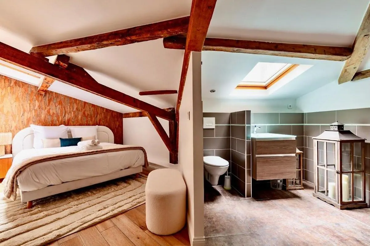 Paris 8 - Opera - Rue Constantinople - Duplex 8 Pieces Apartment 0*,